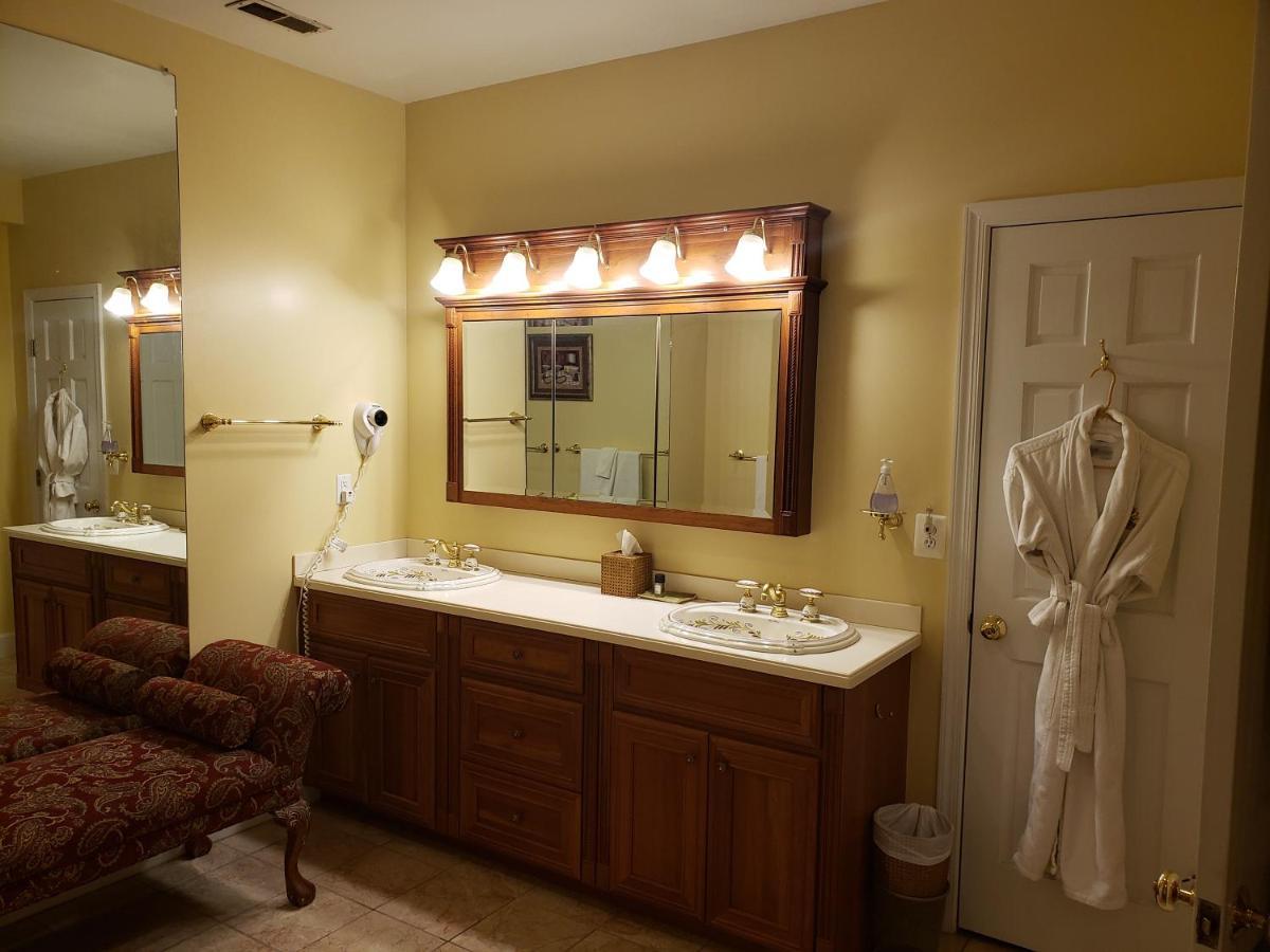 Blue Heron Inn - A Bed And Breakfast Llc Solomons Exterior foto